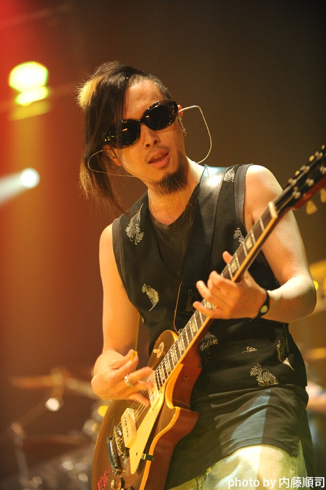 スピッツ ピック 三輪テツヤ ライブ スピッツ ピック 三輪テツヤ ライブ