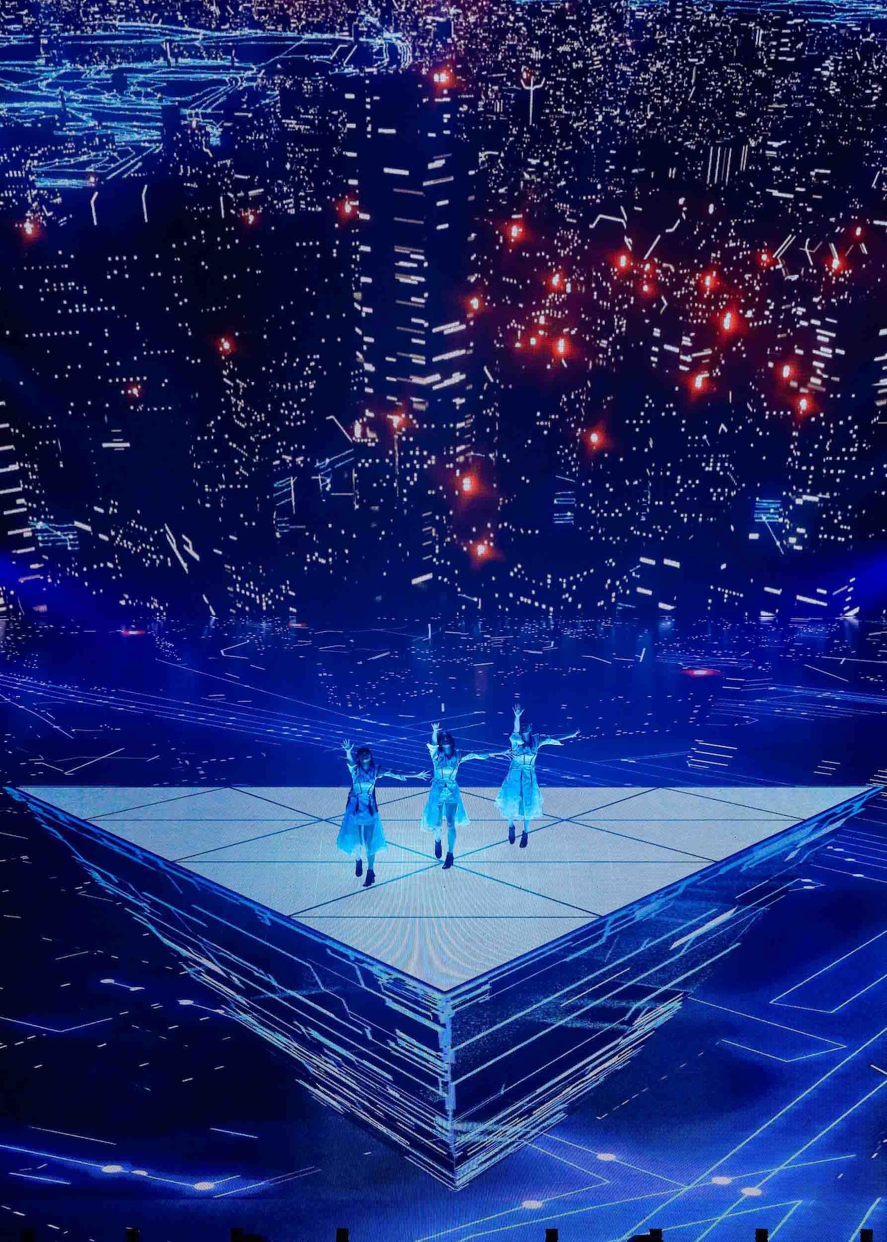 Perfumeメンバーのインスタ個人アカウントオープン、「polygon wave