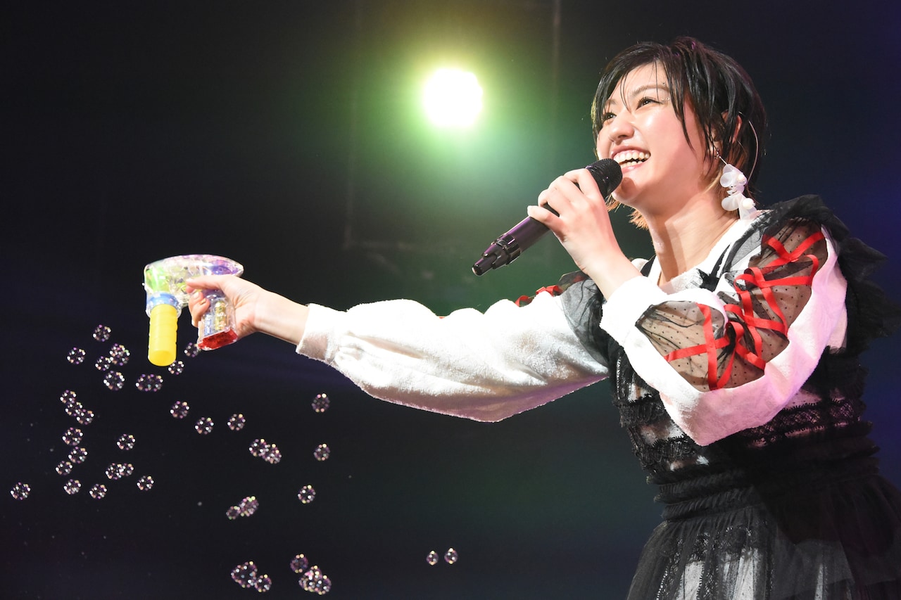 エビ中小林歌穂23歳の誕生日にスナック開店、「また個展を」未来への