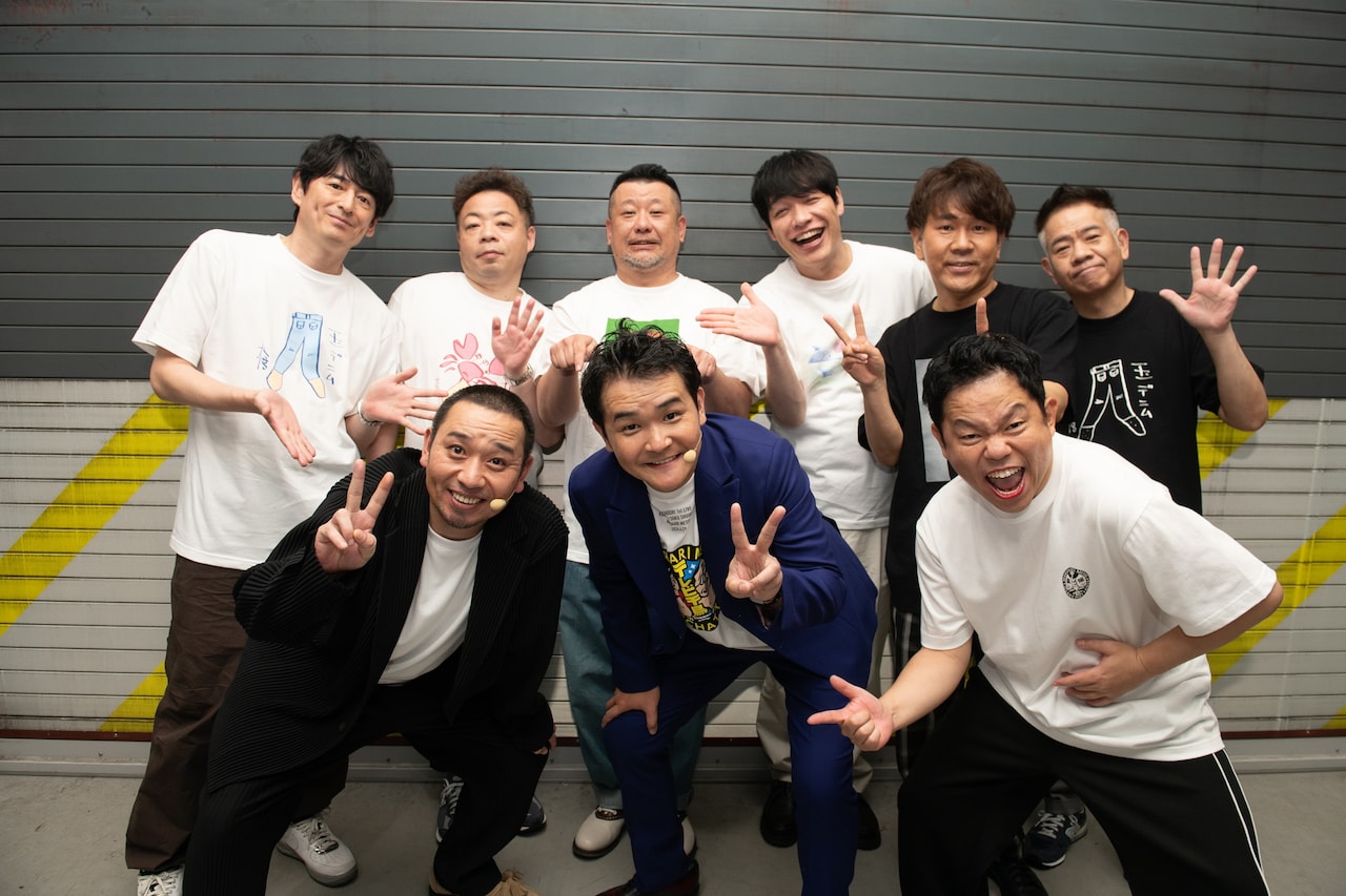 テレビ千鳥初ライブ」に出演した（前列左から）千鳥、ダイアン津田