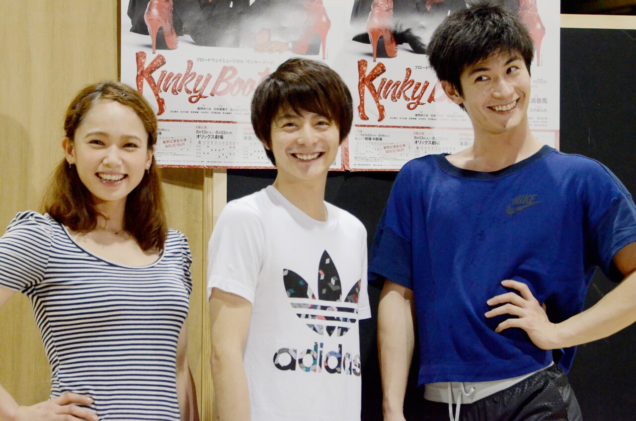 キンキーブーツ」三浦春馬がヒール姿で迫力の美、小池徹平「共に苦労し