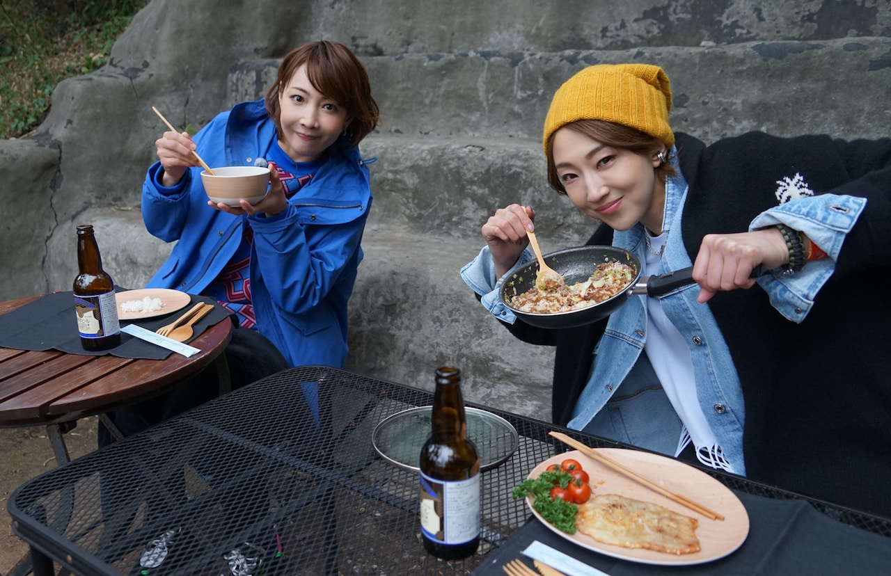 WOWOWで「ロミオとジュリエット」特集、柚希礼音＆紅ゆずるがキャンプ