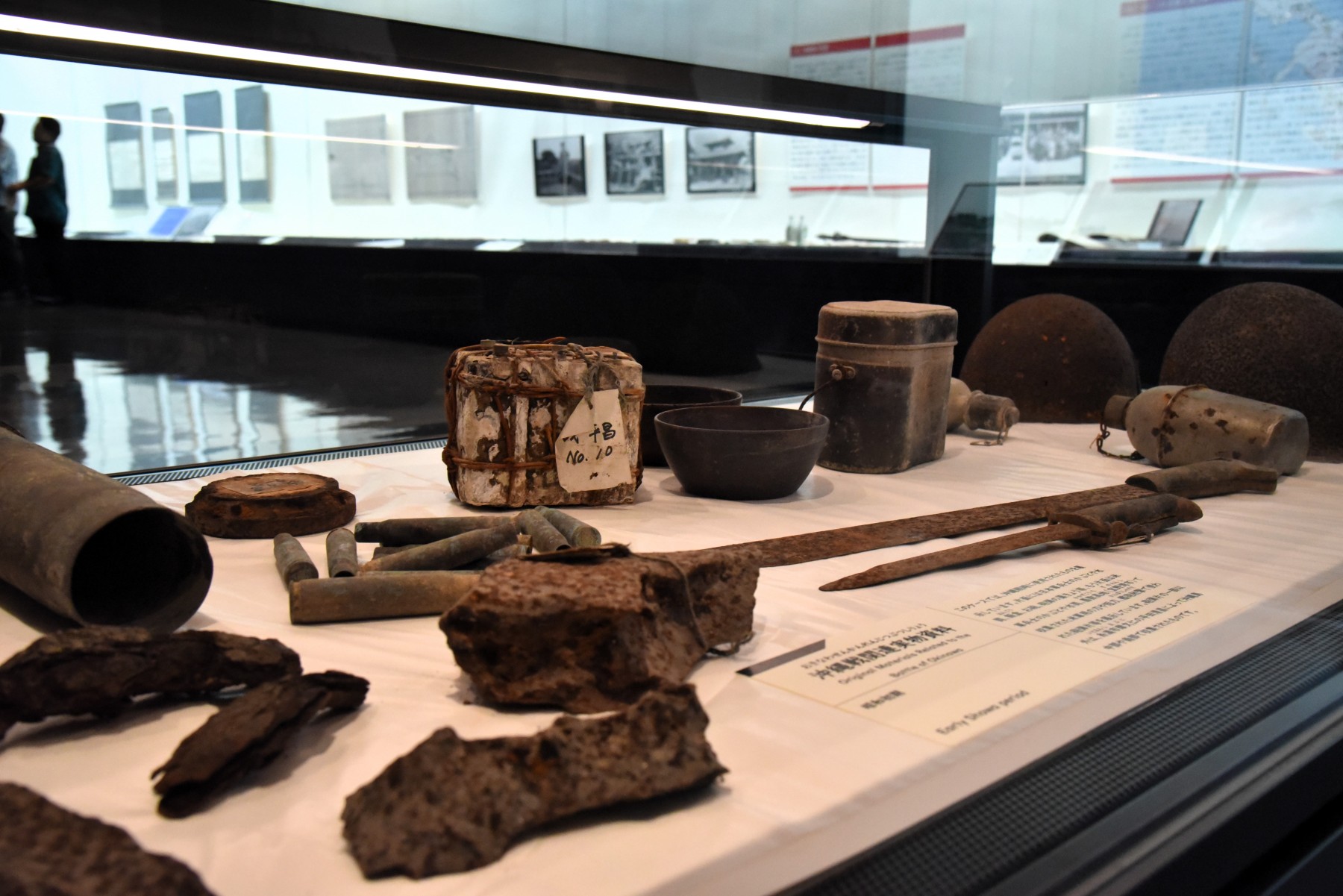 沖縄戦後80年「戦災文化財」展 失われた沖縄の文化財と取り戻した軌跡