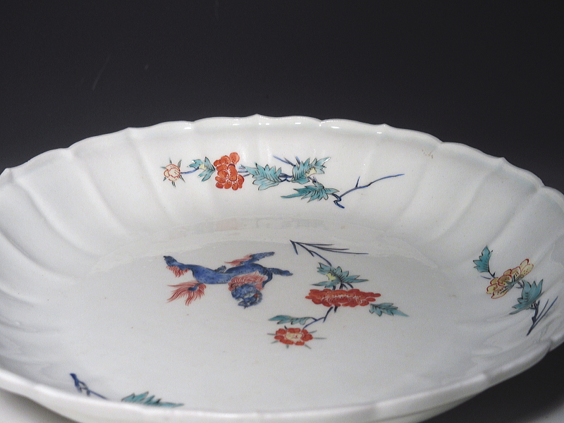 古伊万里 柿右衛門 唐獅子牡丹文 六寸強皿【延宝】 ｜ 古陶磁 大林師友堂