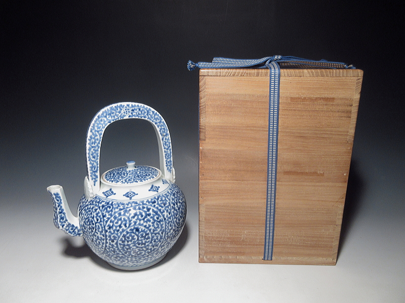 古伊万里 染付 七宝蛸唐草文 水注【元禄～享保】 ｜ 古陶磁 大林師友堂