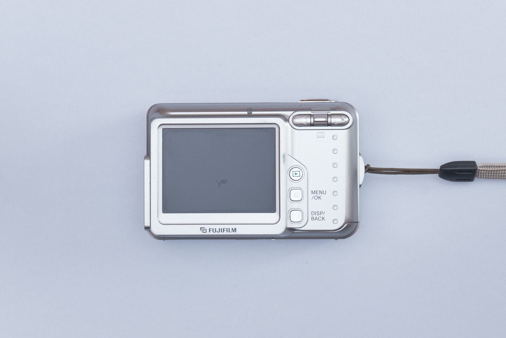 Fujifilm FinePix A600 Compact Y2K CCD Digital Camera 2000s Digicam