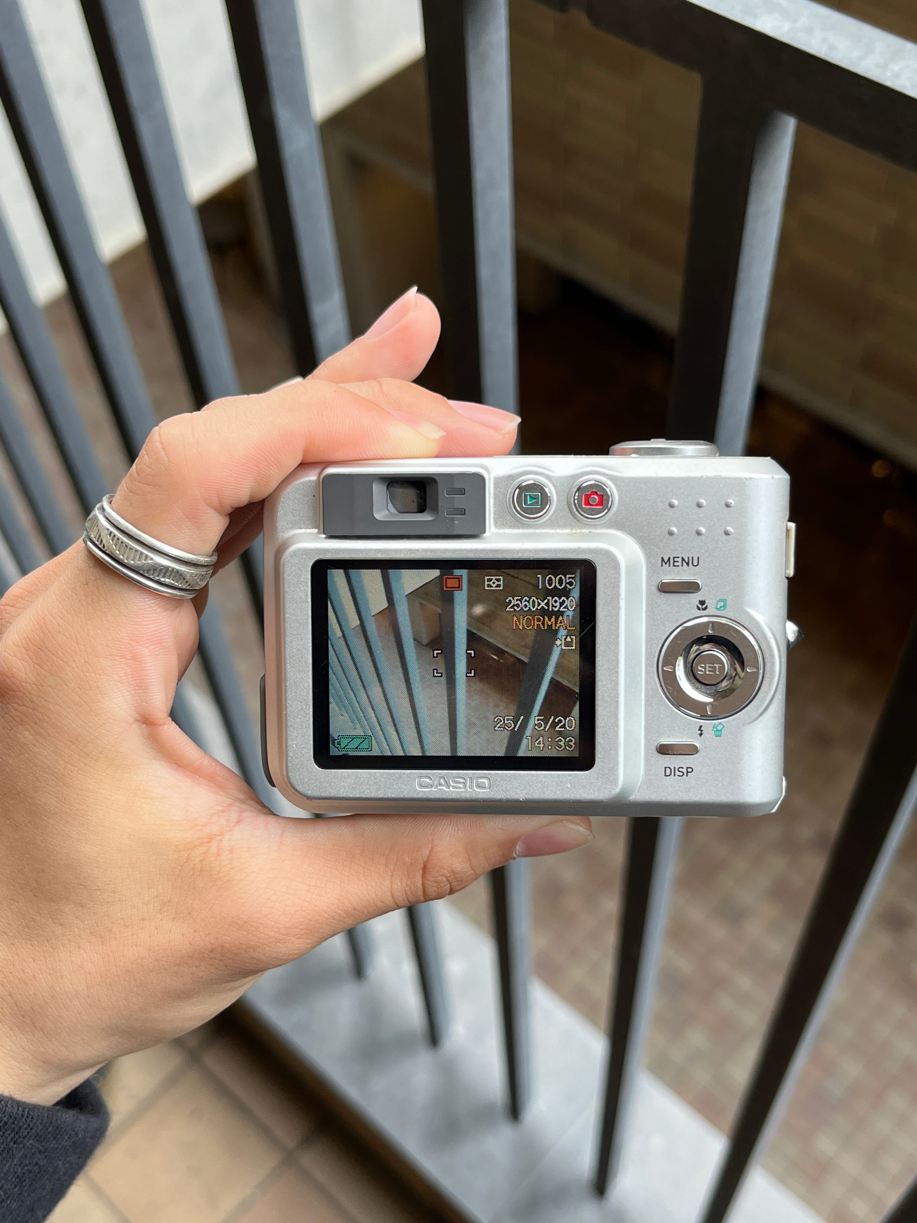 CASIO QV-R51 – オールドコンデジ専門店 Tugumi