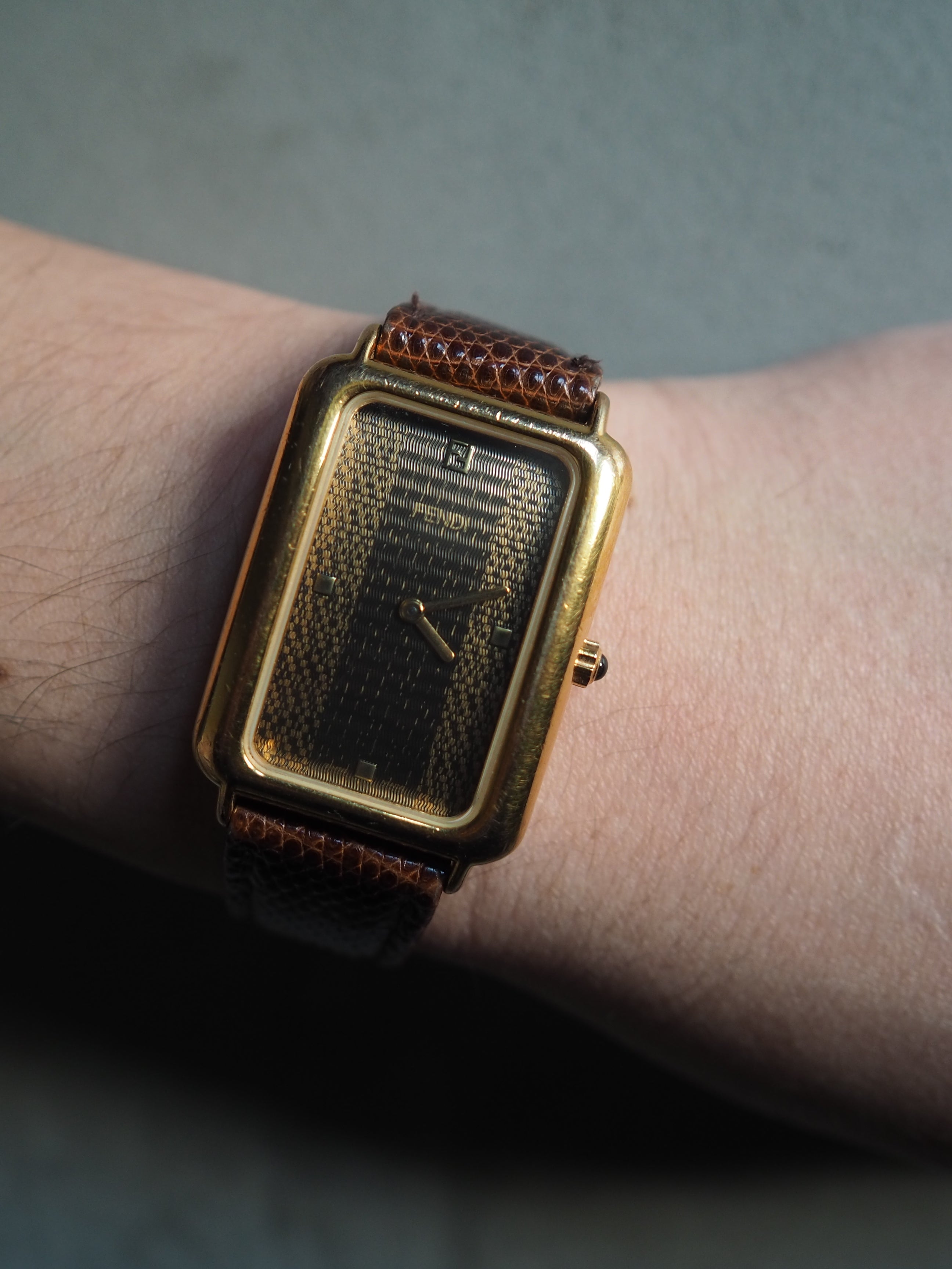 FENDI ヴィンテージ ファンディ スクエア ズッカ ウォッチ 腕時計 ユニ