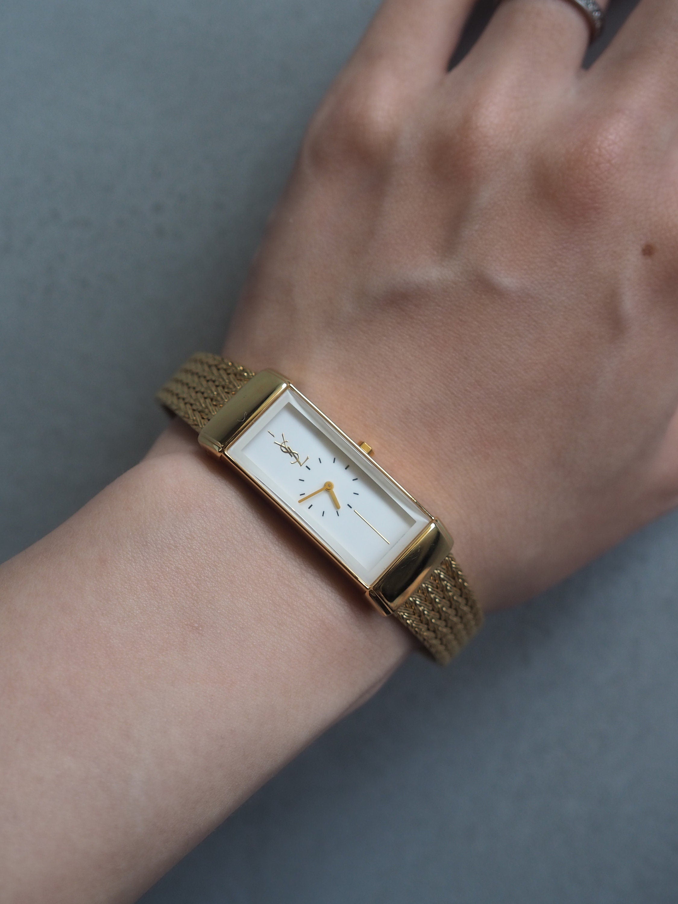 Yves Saint Laurent YSL イヴ・サンローラン スクエア ウォッチ 腕時計