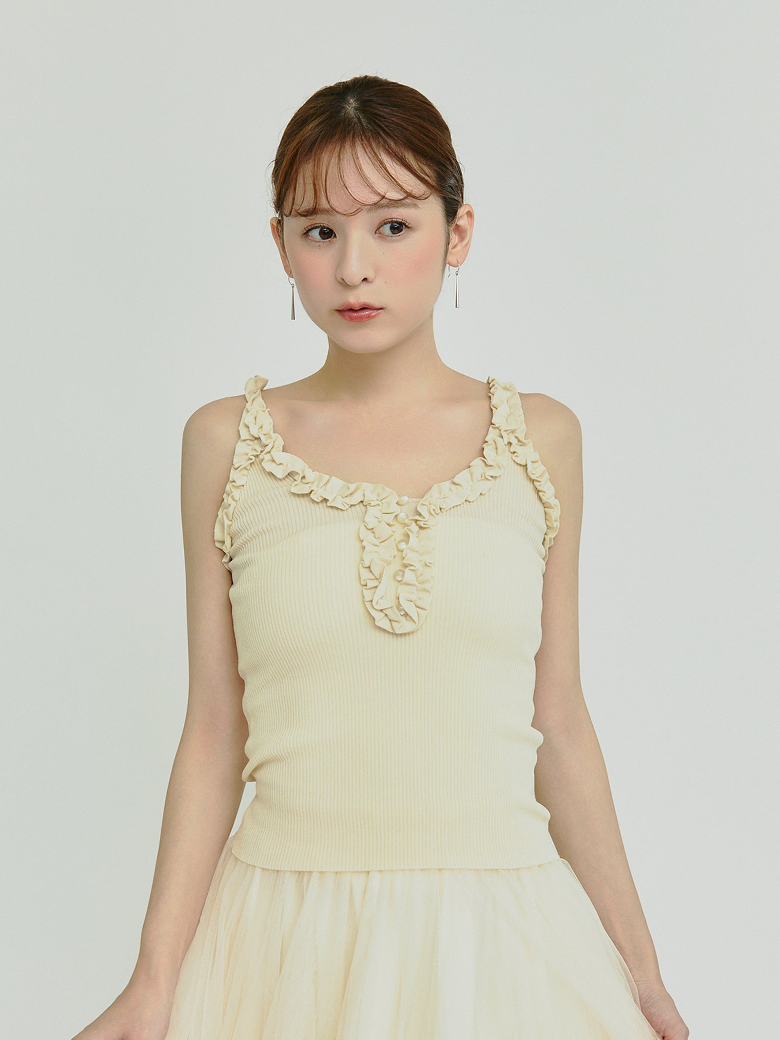 フリルキャミソール