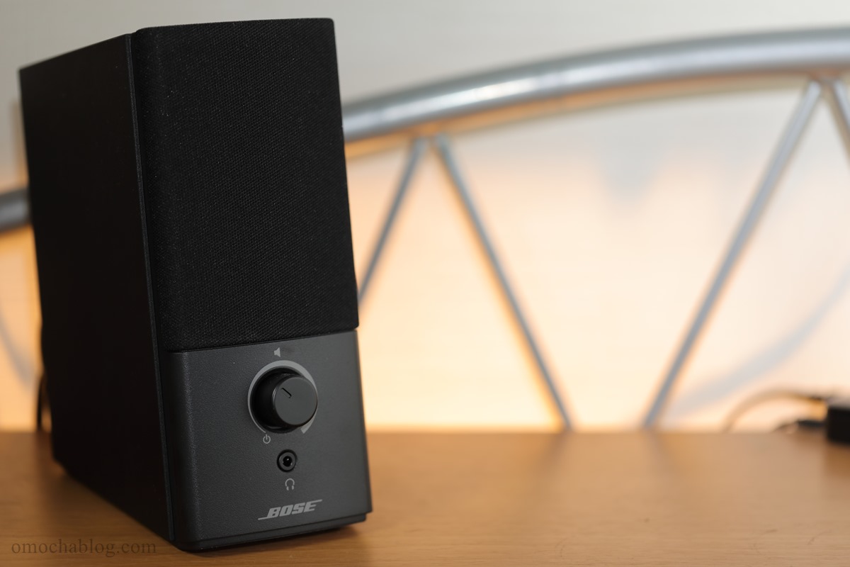 就寝用スピーカーにBoseの1万円PCスピーカーを導入！素晴らしいコスパ