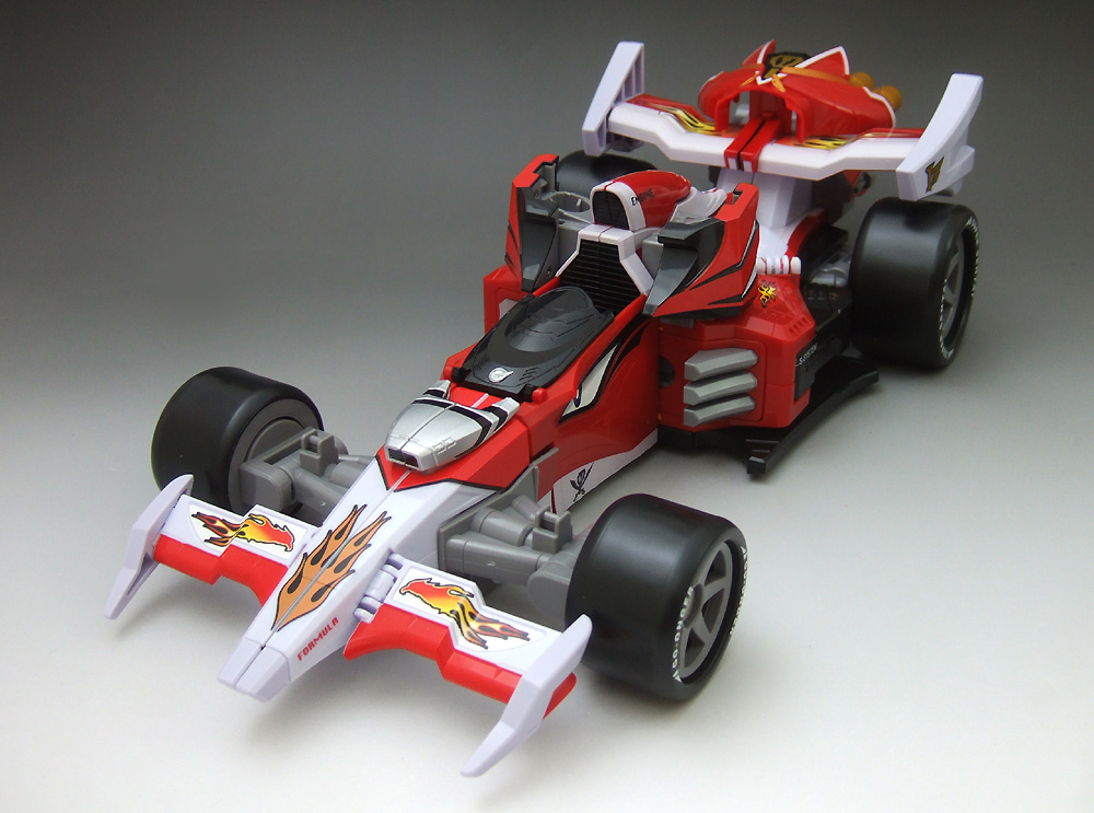 ゴーカイマシンシリーズ05 DXエンジンマッハルコン バンダイ 海賊