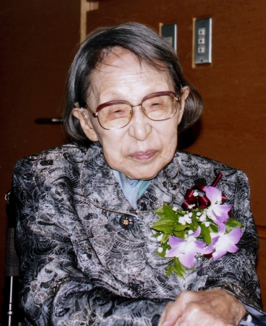 e5a4a7e69d91e58588e7949f-009-