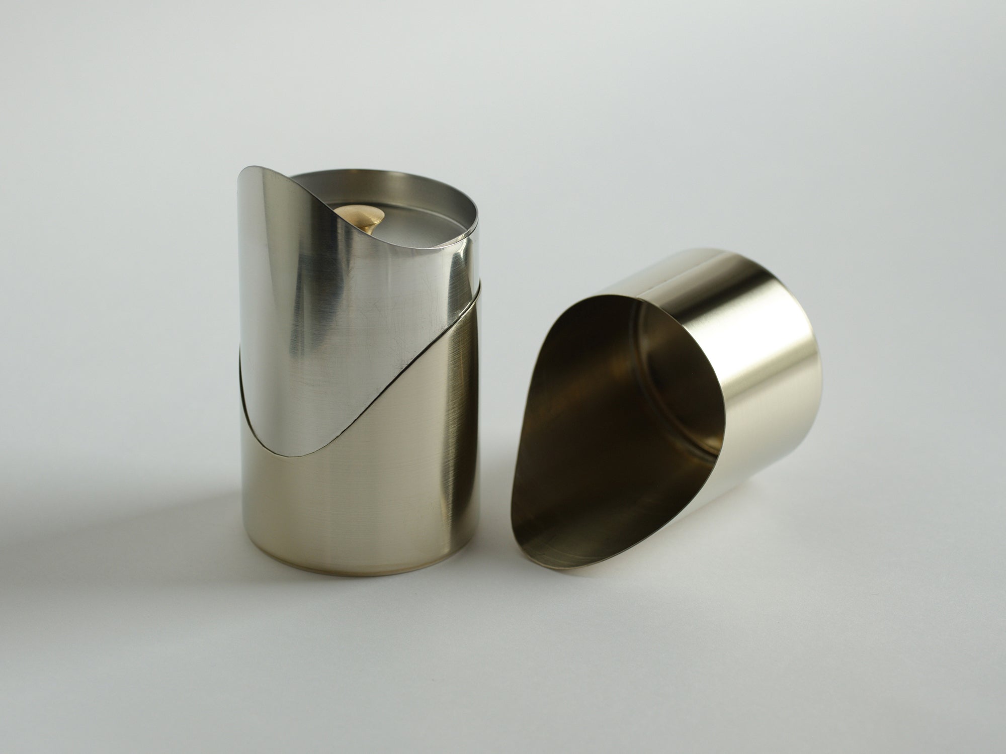 Waving Tea Caddy SAKURAI – 櫻井焙茶研究所