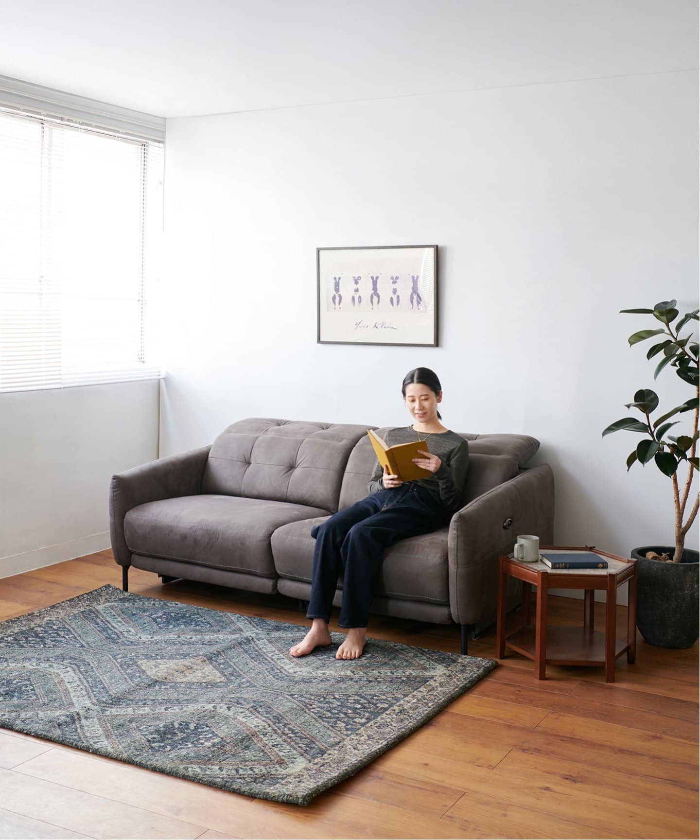 まもなく仕様変更・価格値上げ】SHEFFIELD RECLINING SOFA グレー