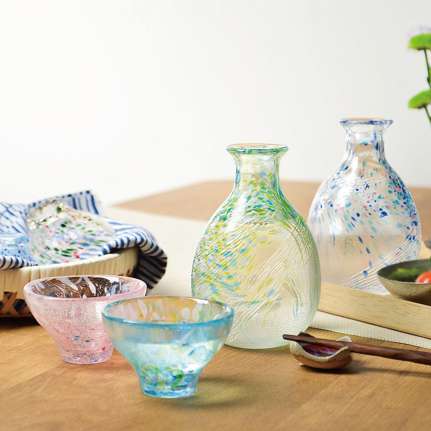 ぐいのみ WA522 / 東洋佐々木ガラス(株) 公式オンラインショップ