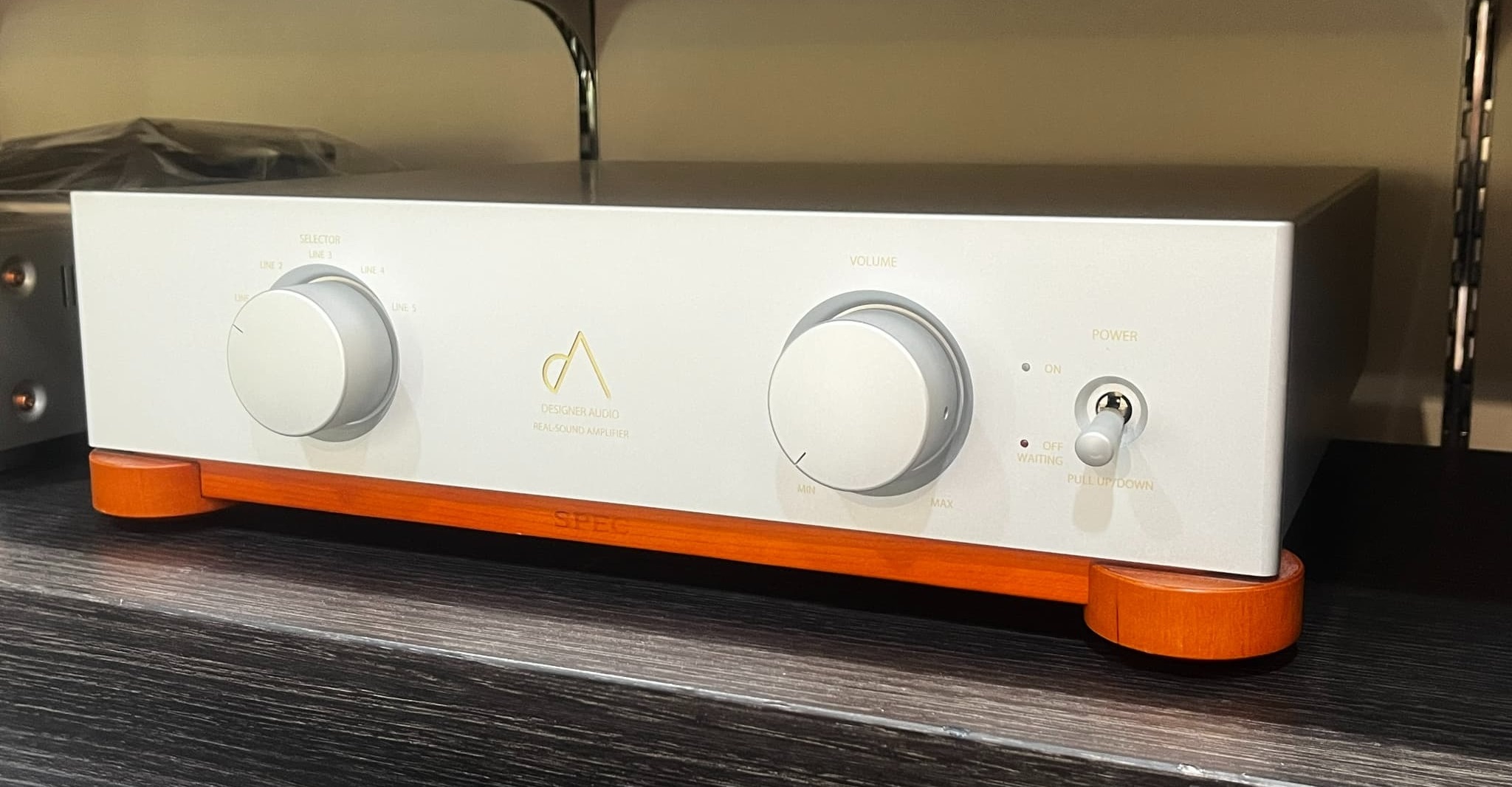 お得な中古品が勢ぞろい!!（アンプ・CDプレーヤー編）｜CAVIN 大阪屋