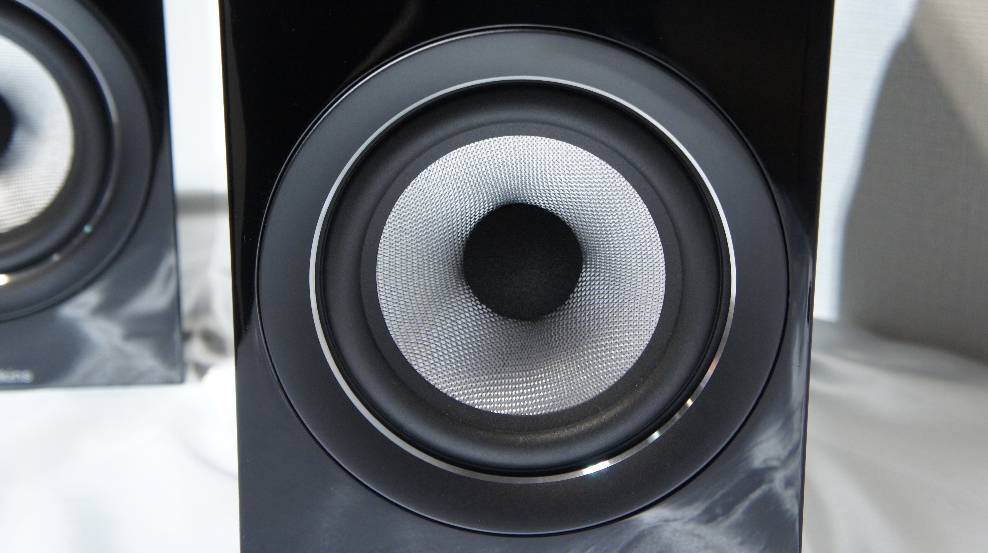 B&W ビーアンドダブル 707S2 展示品特価 スピーカー｜CAVIN 大阪屋