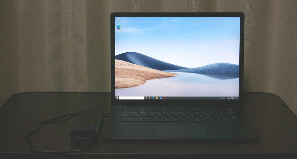 Surface Laptop 4 の USB-C で充電できるか試してみた。モバイル