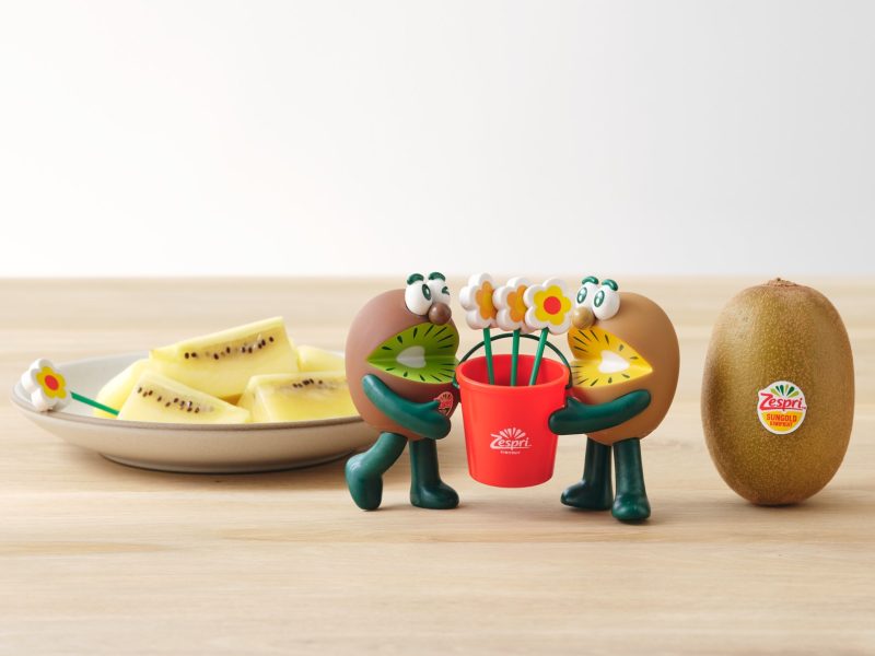 ゼスプリ キウイブラザーズ 2体セット 今年はキウイブラザーズが立った