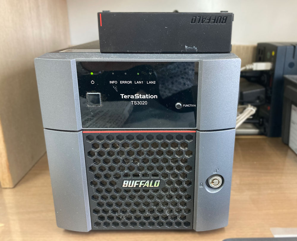 NASと外付けハードディスクで2重3重のバックアップ ｜WORKS 実績紹介