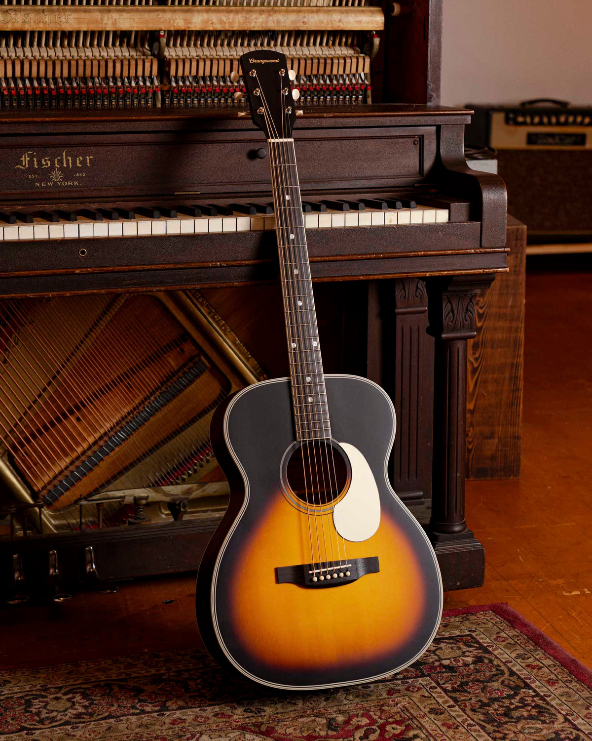 Greta Baritone Retro Live | Grand Concert Acoustic-Electric Guitar