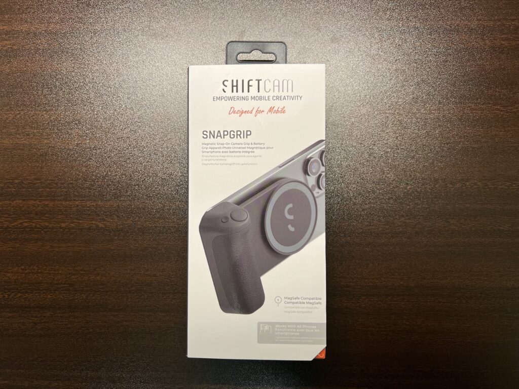 痒いところにギリ手が届かない。スマホ用カメラグリップレビュー