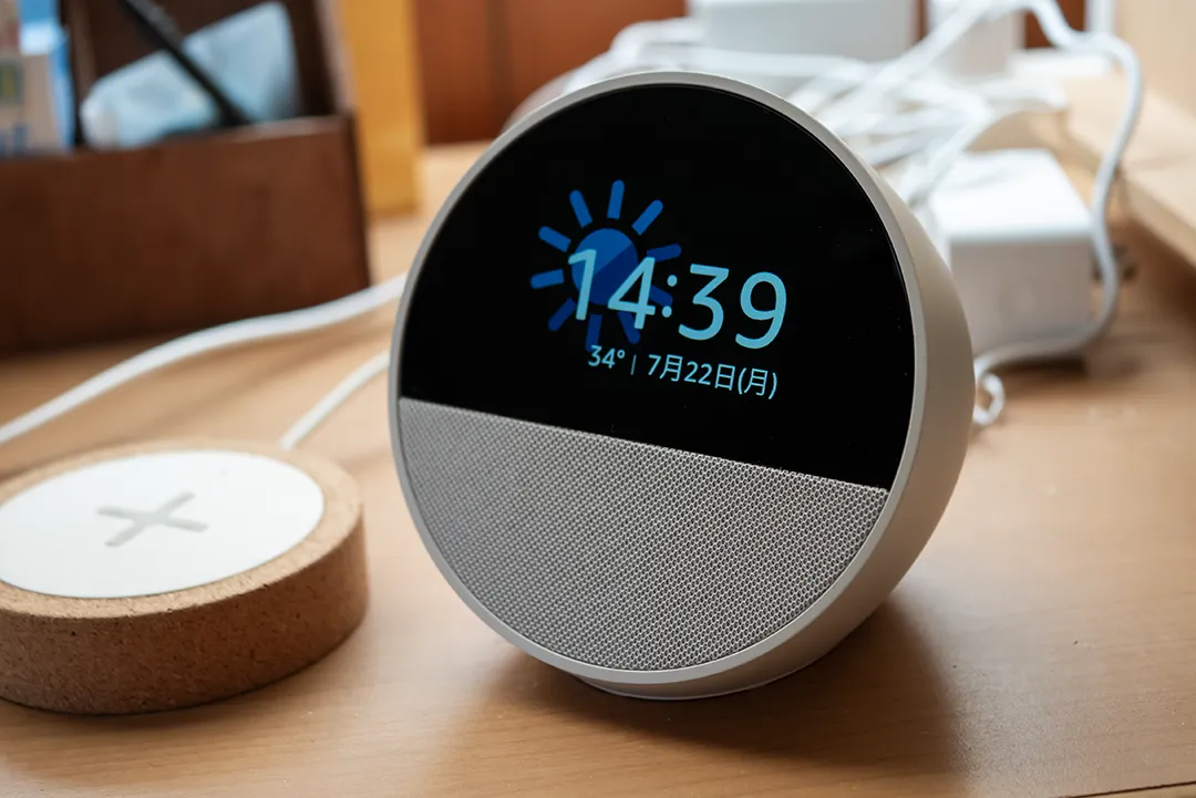 Echo Spotを購入しました！最低限の情報をコンパクトに表示する