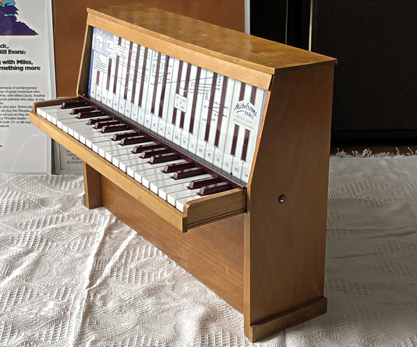 organ69 : [tp036]Michelsonne PARIS Toy Piano