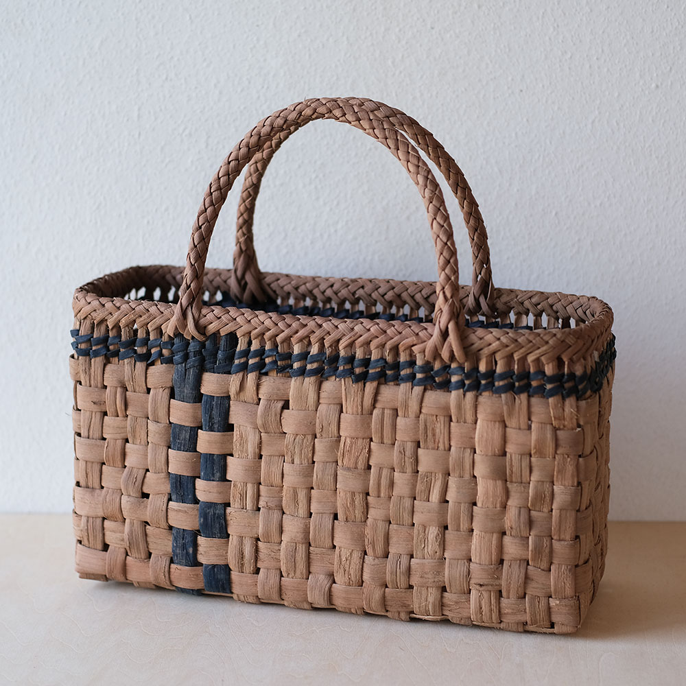 山葡萄 かごバッグ 市松編み（藍染ヒゴ） | ORIORI