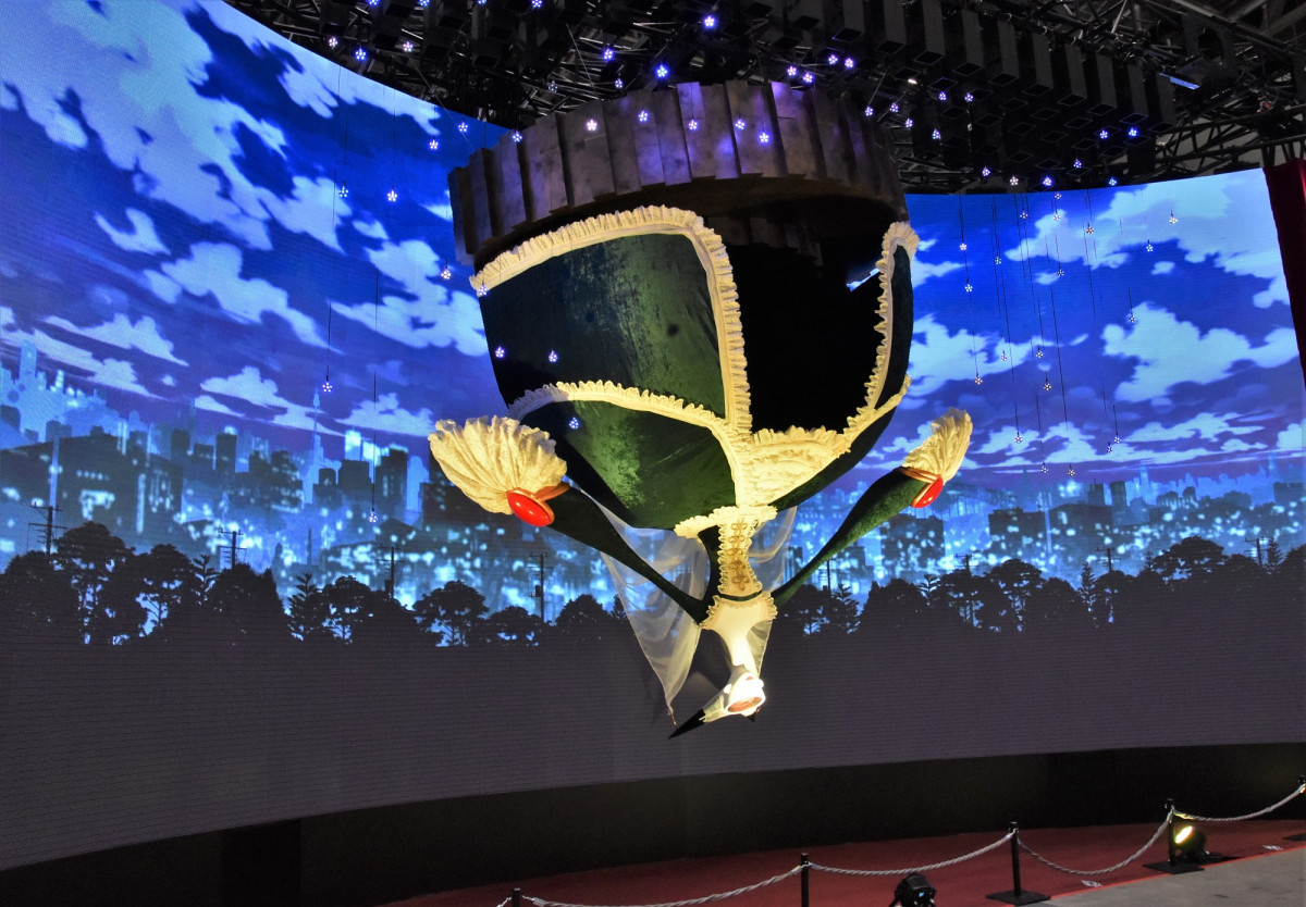 動画アリ］巨大な「ワルプルギスの夜の魔女」が立体で出現！AJ2019