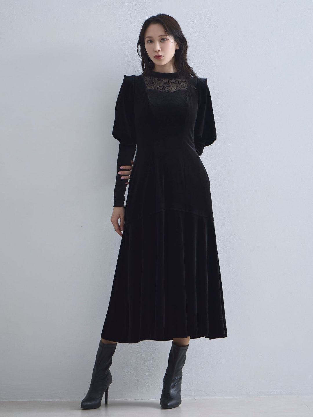 2wayスリーブベロアワンピース：ブラック│胸が大きな女性のための