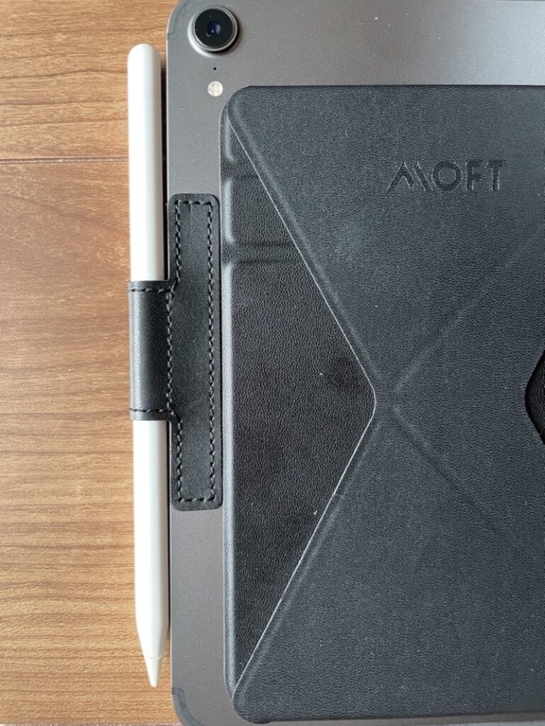 iPad mini 6には「MOFT Xスタンド」と「dripのペンフォルダー」の