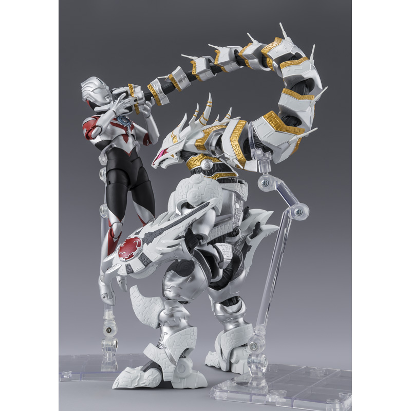 S.H.Figuarts GALACTRON | ULTRAMAN | PREMIUM BANDAI USA [Official