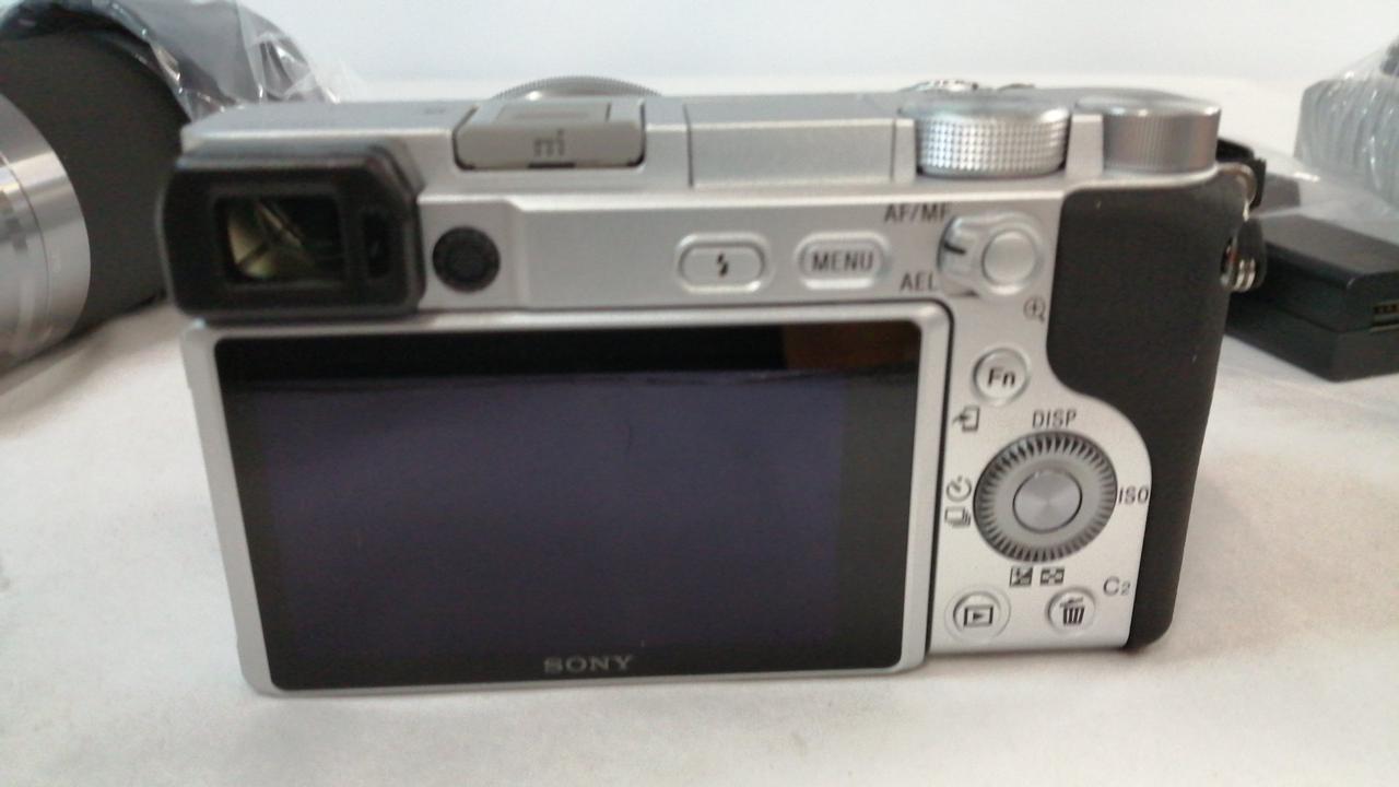 ソニー(SONY)|ミラーレス一眼ダブルズームキット|【ハードオフ公式通販