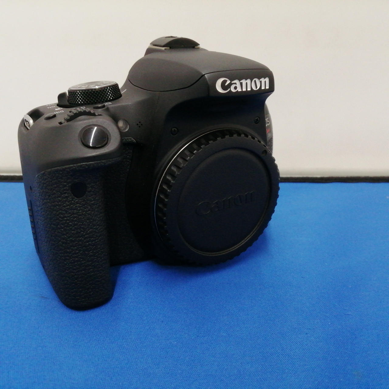 キヤノン(CANON)|デジタル一眼レフカメラ/EOS KISS X9I ダブルズ