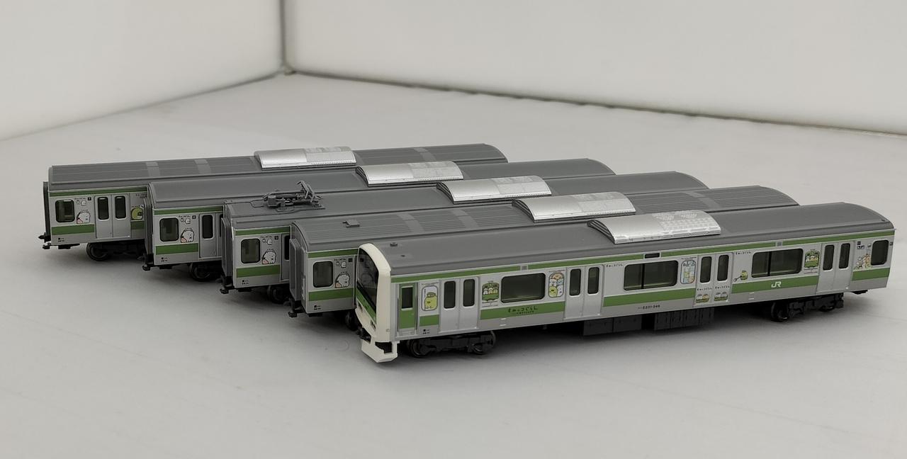 カトー(KATO)|E231系500番台 すみっコぐらし×やまのてせん ラッピン