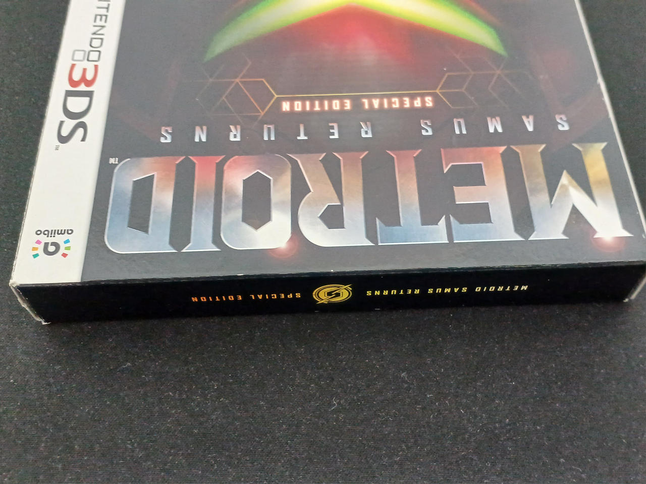 NINTENDO / 任天堂|【3DS】メトロイドサムスリターンズ スペシャル