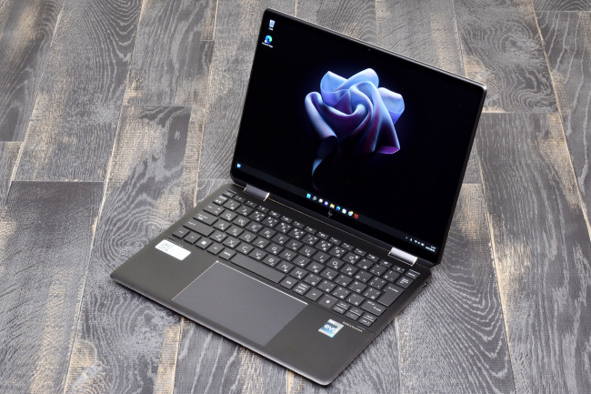 HP Spectre x360 14-ef (2022年モデル) レビュー：パワーアップした