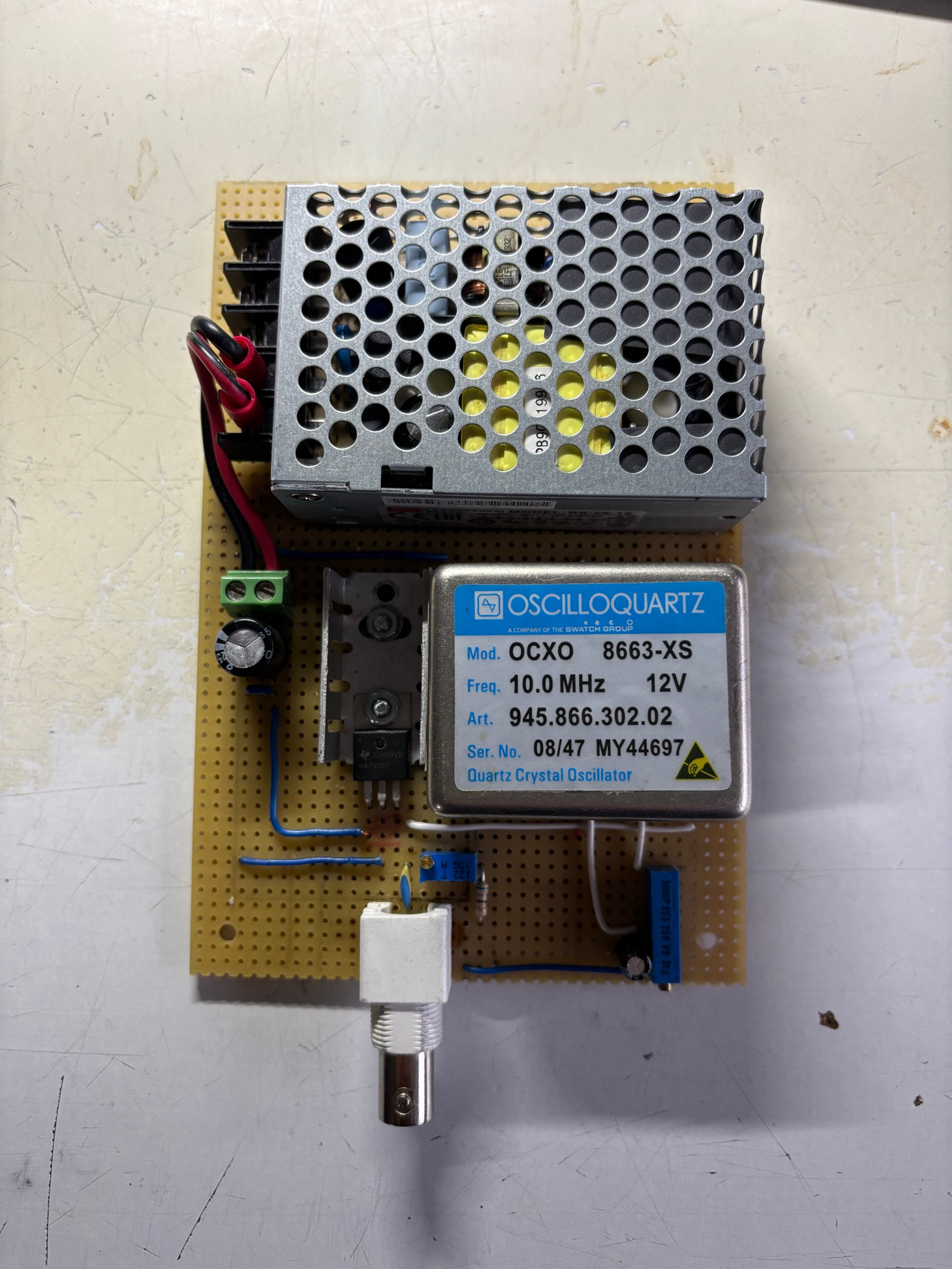 A new 10 MHz oven crystal oscillator for QO100 – PA1EJO