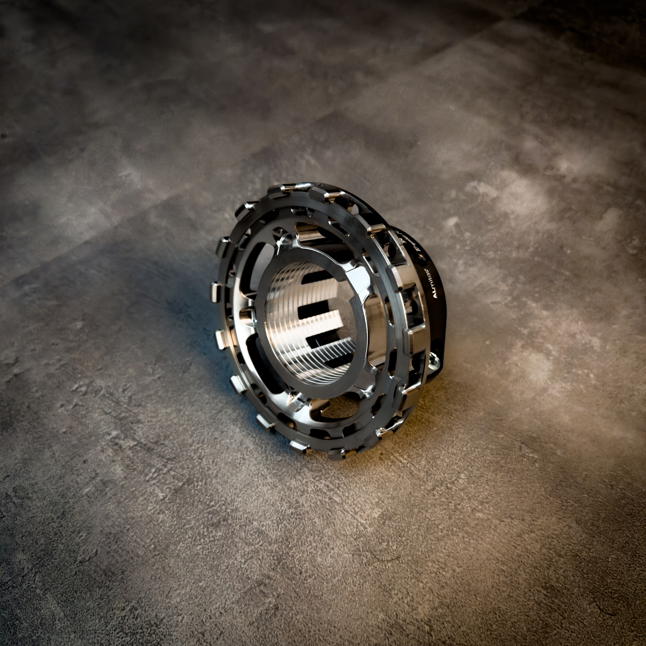 KTユーザー待望！Triple K スプロケットハブ 翼（AKIRA）の反転タイプ