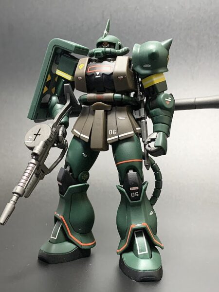 ガンプラ作例】HGUC 1/144 ガンダムベース限定 ザクII(21stCENTURY