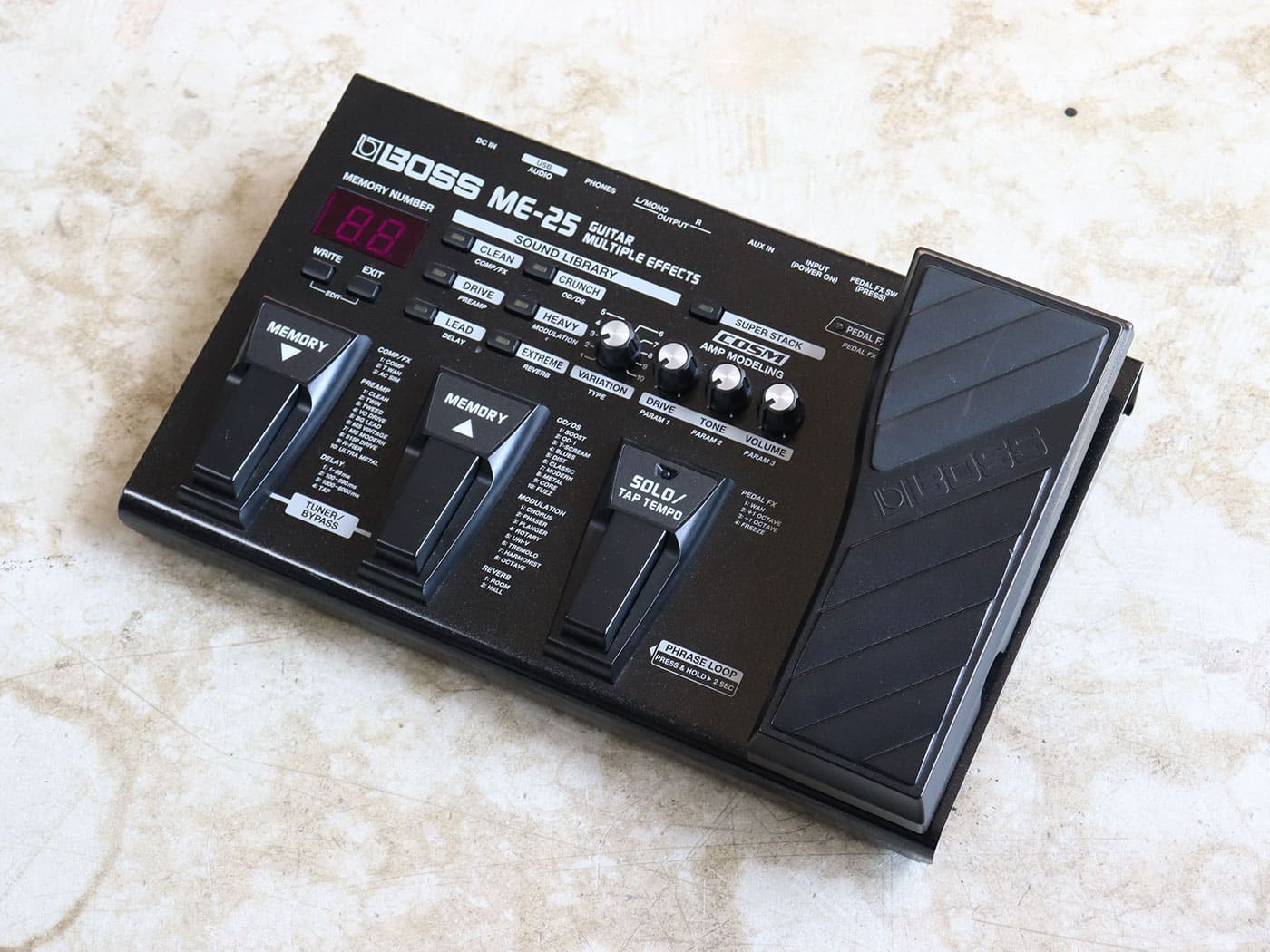 中古】BOSS ME-25 ギター用マルチエフェクター - 神奈川県の中古楽器店