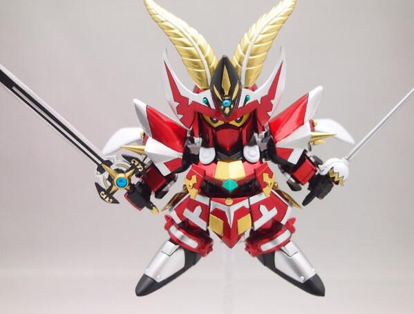 麗騎士レッドウォーリア完成しました。制作期間3ヶ月です。時期的に