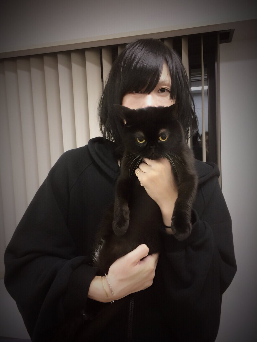 あ。みつけちまった。親馬鹿としては嬉しい限りです。 それにつけても