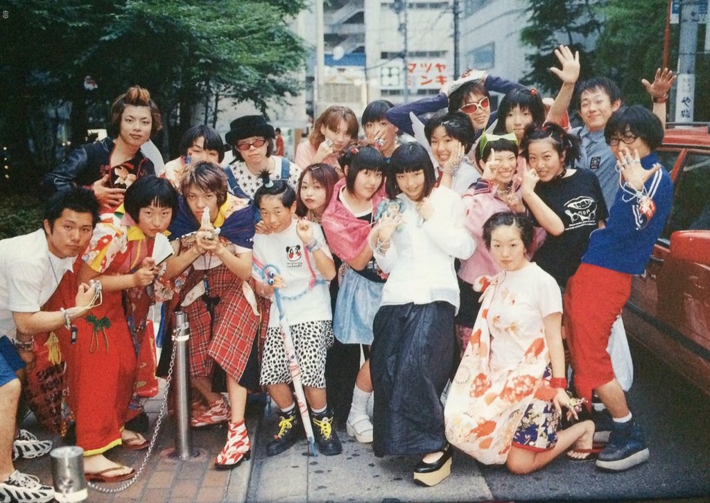 FRUiTS No.13】1998年8月号。Takuya Angel(卓矢エンジェル)広告