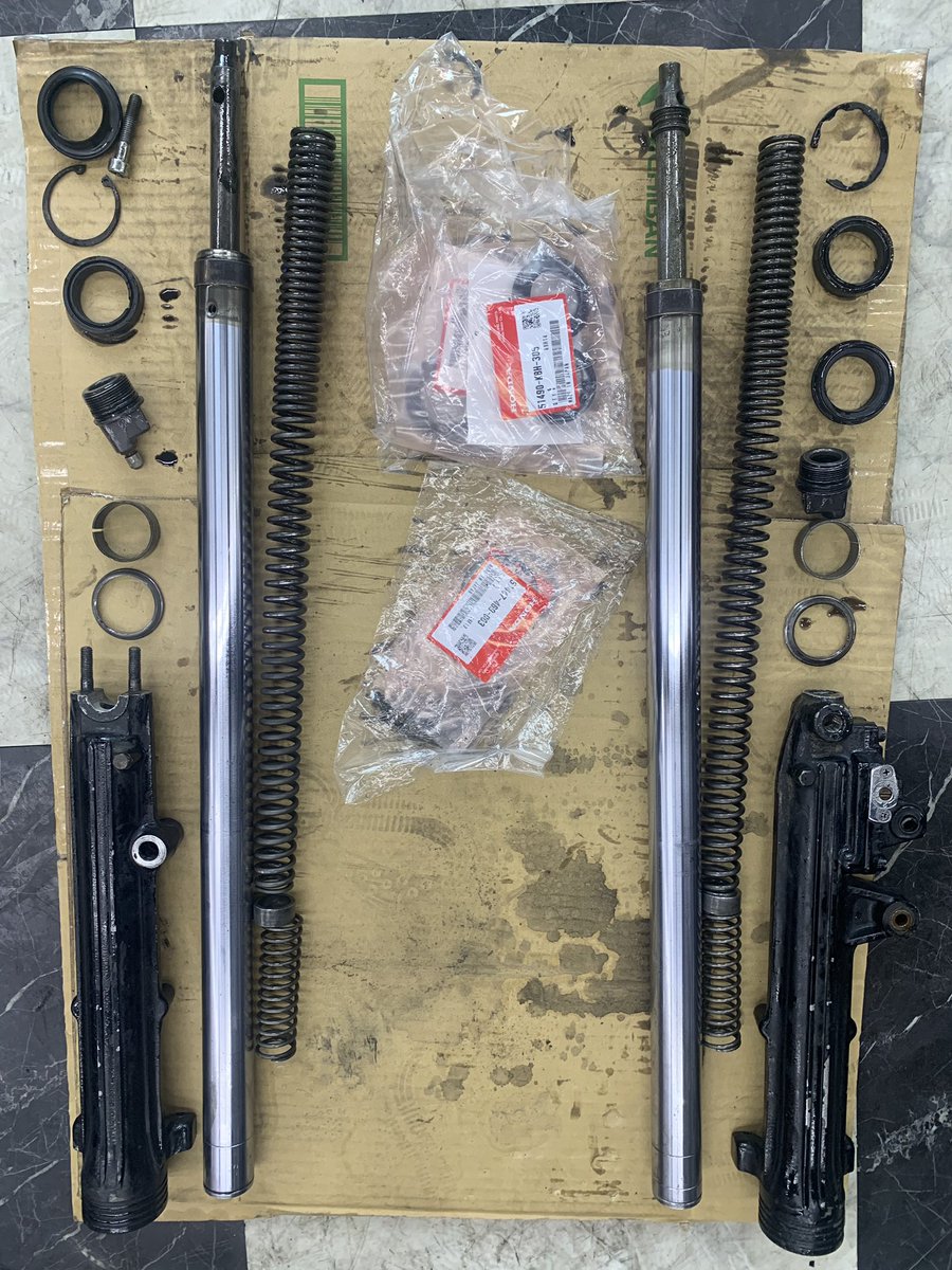 CBX400F フロントフォーク オーバーホール CBX フォーク メタル 【公式