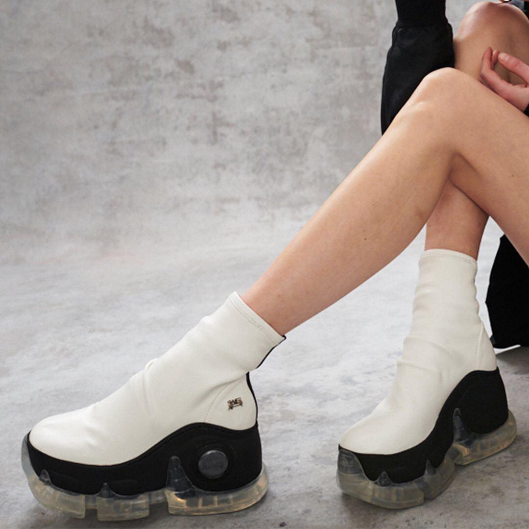 Air Revive & Air Rev.Xtra boots by SWEAR London (2018)