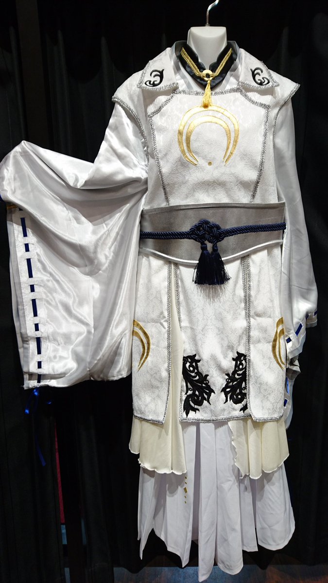 ミュージカル『刀剣乱舞』 in 厳島神社 より、三日月宗近(黒羽麻璃央