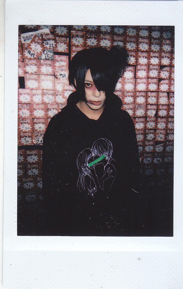 好きです】甘い暴力【私だけ見てほしいです】 咲さんチェキ入荷しま